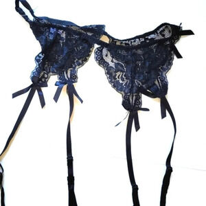 𝅺black lace Garter belt